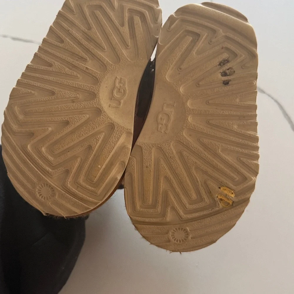 UGG soft suede